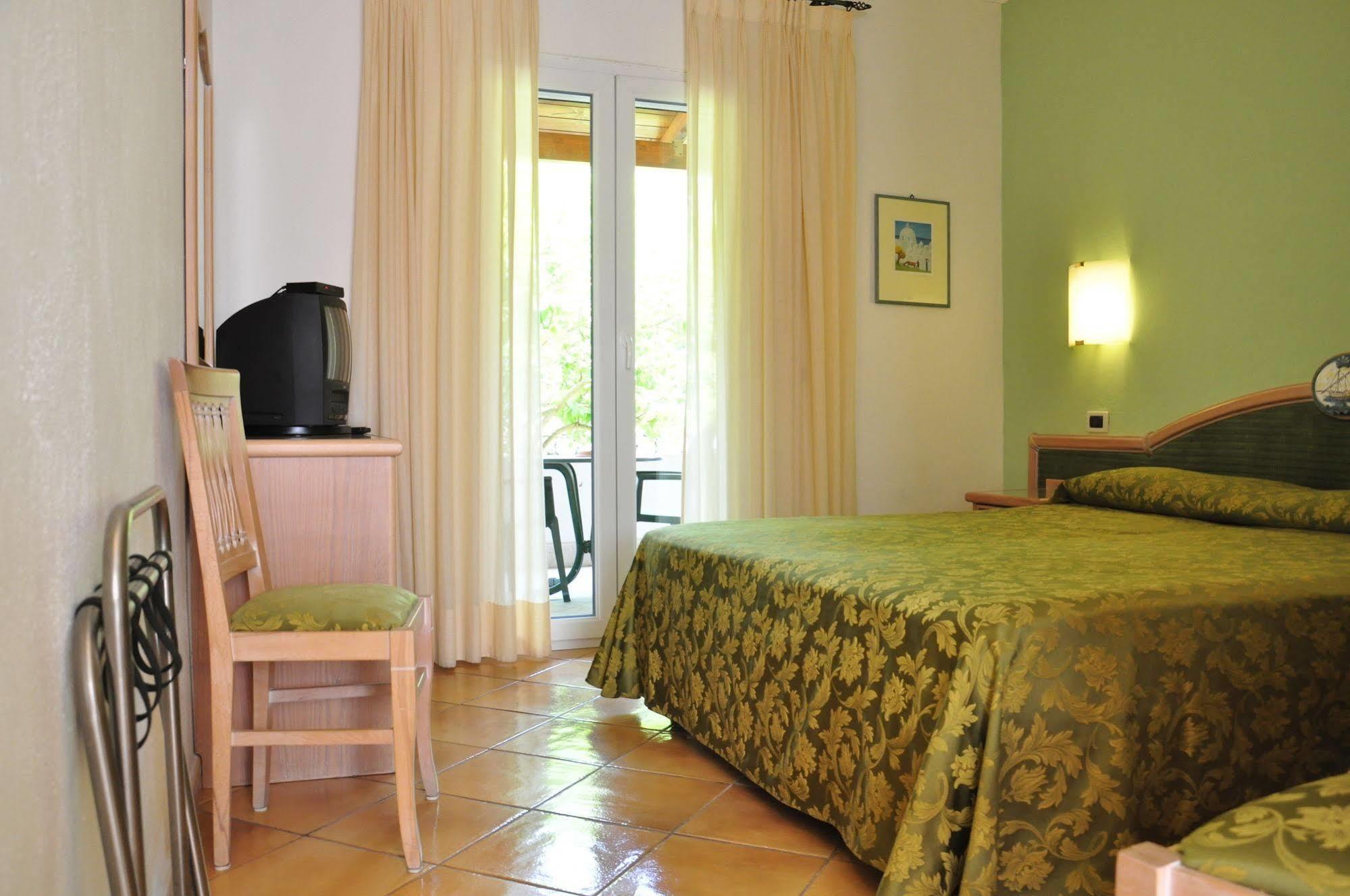 Hotel La Marticana Ischia Exterior foto